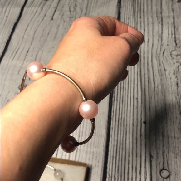 🍭*6/$30* set of two beaded stretch bracelets - Picture 2 of 4